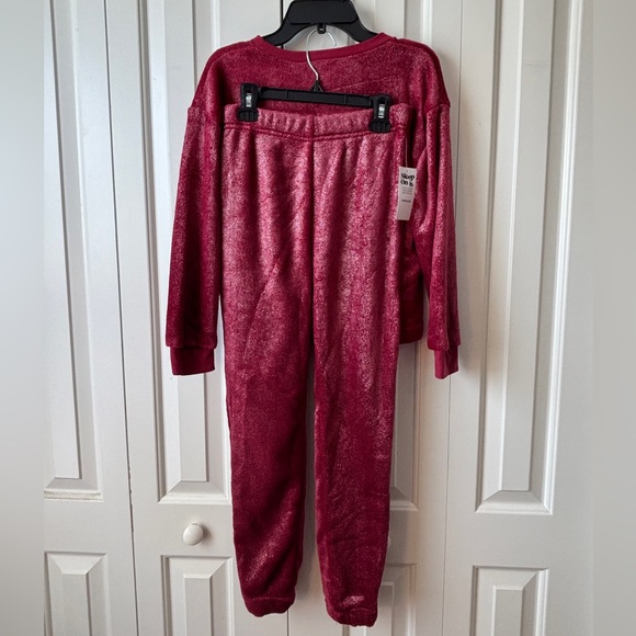 NWT Sleep On It Fleece Pajama Set in Berry - Picture 3 of 11